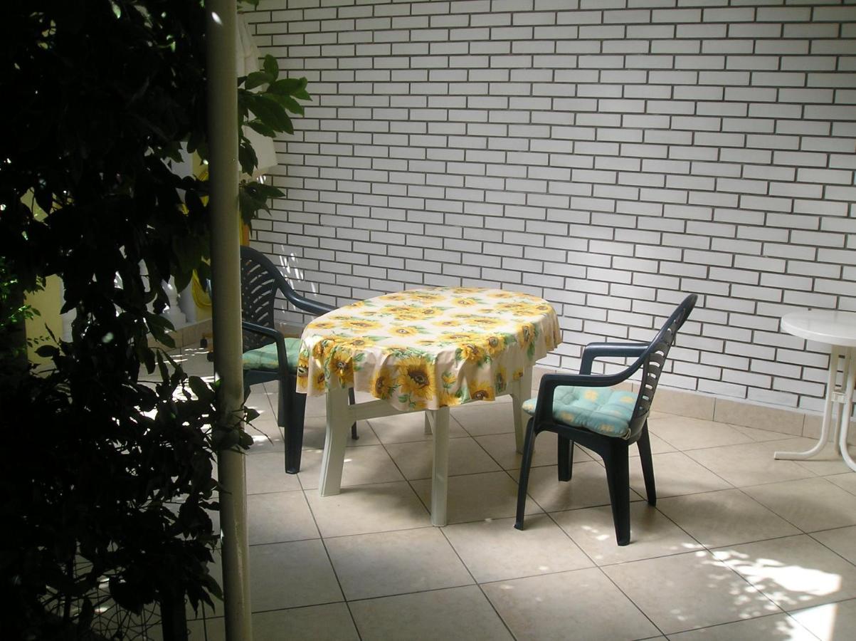 Family Apartments Ankica ツリクヴェニツァ エクステリア 写真